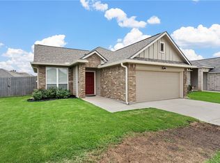 925 N Fork Ranch Rd, Waco, TX 76705