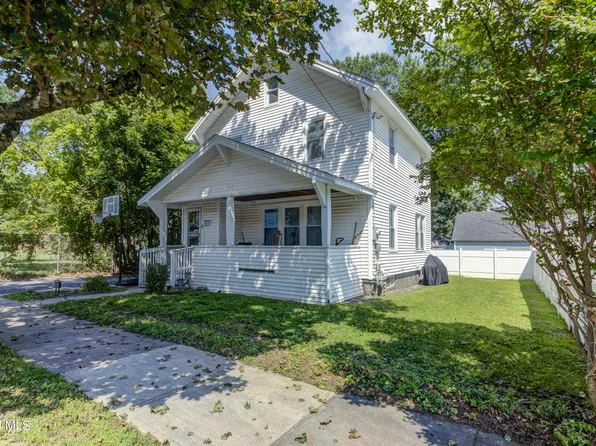 53 Oakland Ave, Gloversville, NY 12078