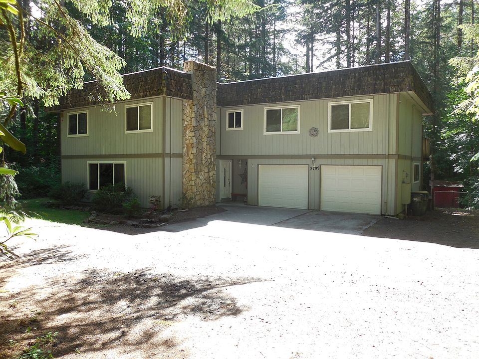 1st image of 5709 Camelot Dr SW