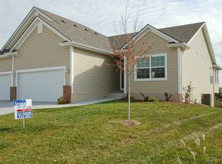 996 Waterview Cir, Waukee, IA 50263