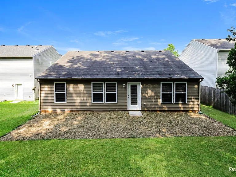 4167 Lakewood Glen Dr — Photo 15