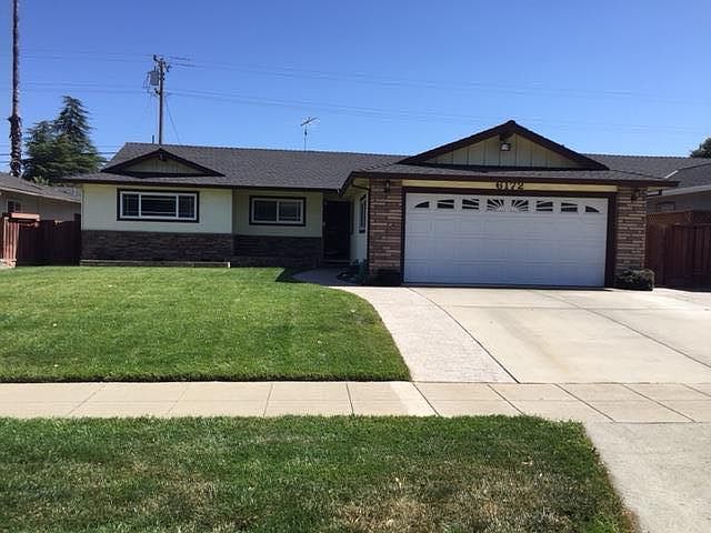 1st image of 6172 Rainbow Dr