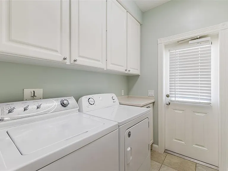 1648 Napoli Dr W — Photo 50