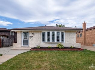 8738 S Troy Ave, Evergreen Park, IL 60805