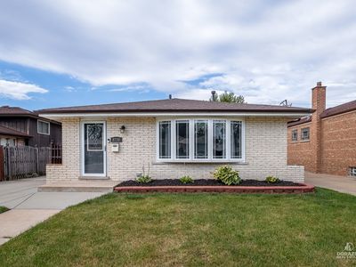 8738 S Troy Ave, Evergreen Park, IL, 60805