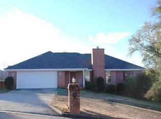 2816 Sparrow Way, Enterprise, AL 36330