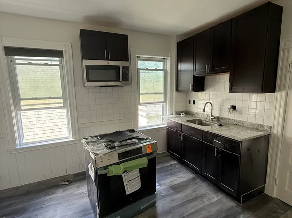 33 Hancock St #1, Cambridge, MA 02139