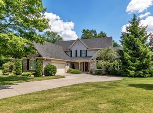 377 Abbedale Ct, Carmel, IN