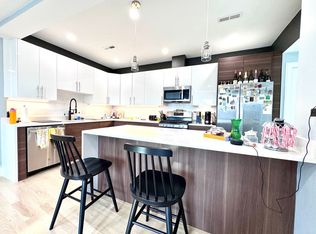 11 University Rd #3, Brookline, MA 02445