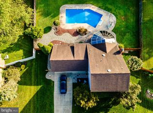 716 Carter Hill Dr, West Deptford, NJ 08066