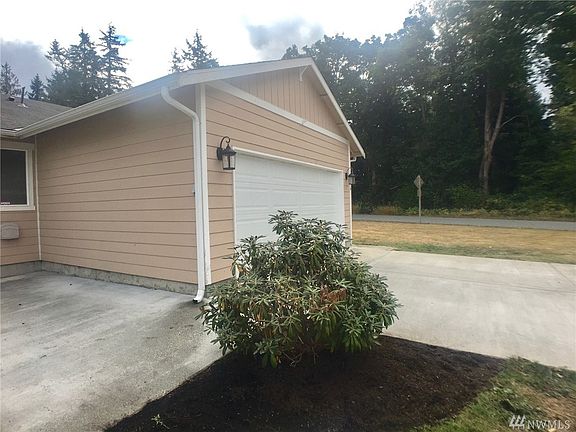 2nd image of 18419 96th Ave NW