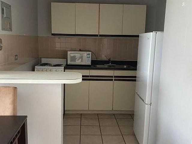 2nd image of 10 San Ignacio #10