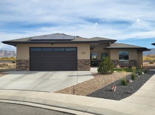 2706 Meadowcrest Ct, Grand Junction, CO 81506