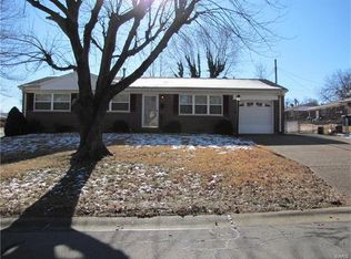 9418 Pancho Dr, Saint Louis, MO 63123