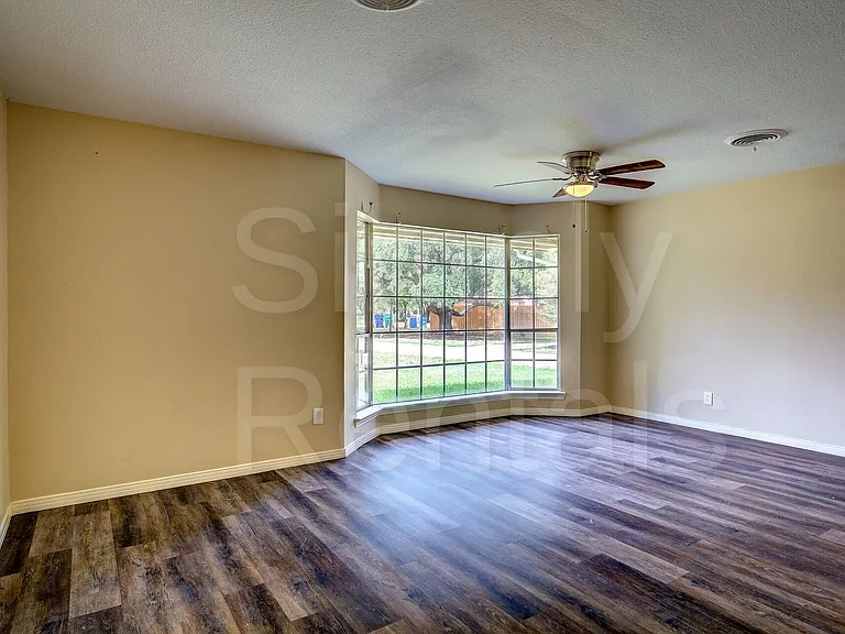 6426 Chapman Dr — Photo 19