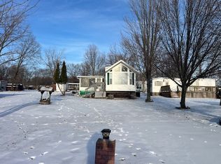 2795 E 28th Rd Lot 422, Seneca, IL 61360