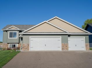 435 Prairie Rd, New Richmond, WI 54017