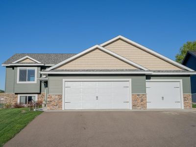 435 Prairie Rd, New Richmond, WI, 54017