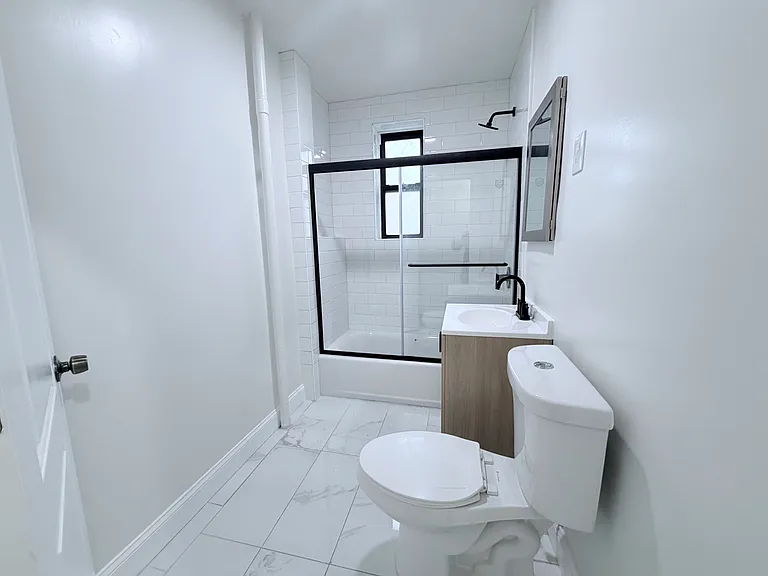 7306 Park Ave #11 — Photo 3