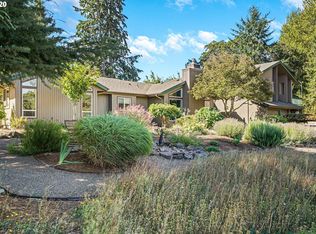 1492 Bunker Hill Rd S, Salem, OR 97306