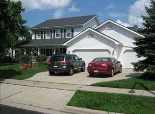 3705 Country Grove Dr, Madison, WI 53719