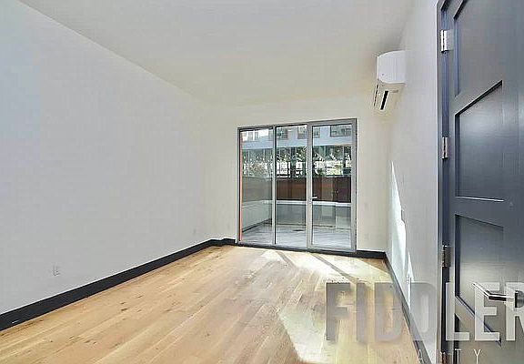 3rd image of 10 Montieth St #G70
