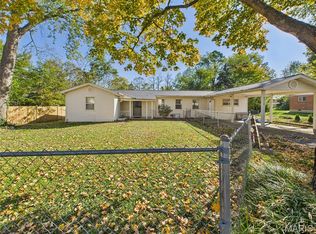 2312 Earl Ln, Poplar Bluff, MO 63901