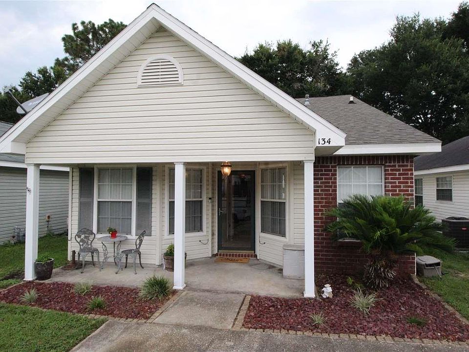 1st image of 134 Wildflower Ln