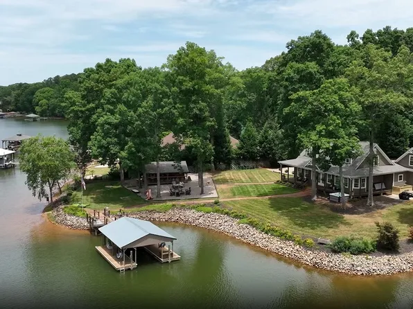 114 Kilkee Ln, Mooresville, NC 28117