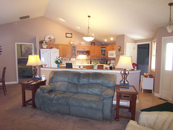 4th image of 1500 Waverly Ct