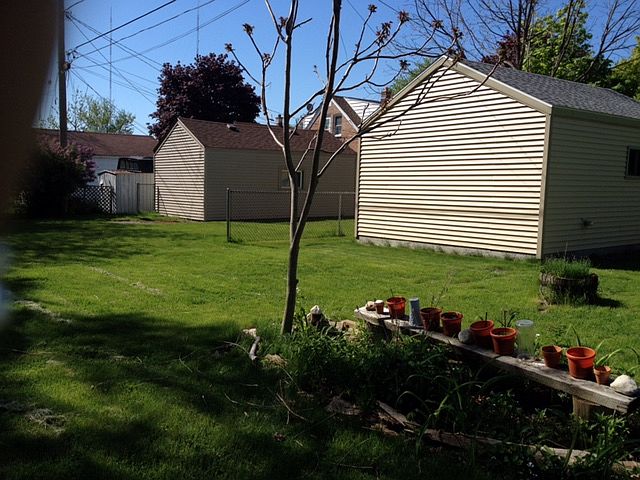 2nd image of 2006 W Marne Ave