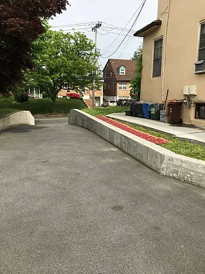 Rented by MTY Group, Inc | media 36