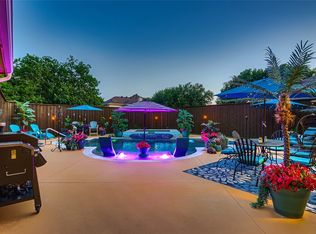 652 Post Oak Dr, Plano, TX 75025