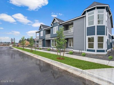 379 E Grosbeak Ave, Hayden Lake, ID, 83835