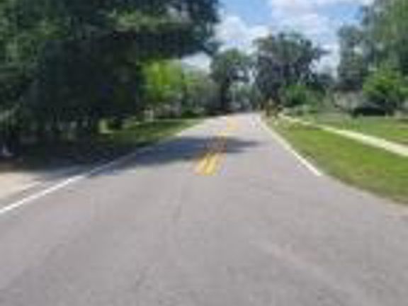 3rd image of 2856 Lake Shore Blvd