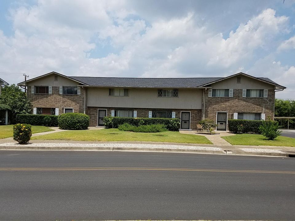 1st image of 115 E Silver Sands Dr