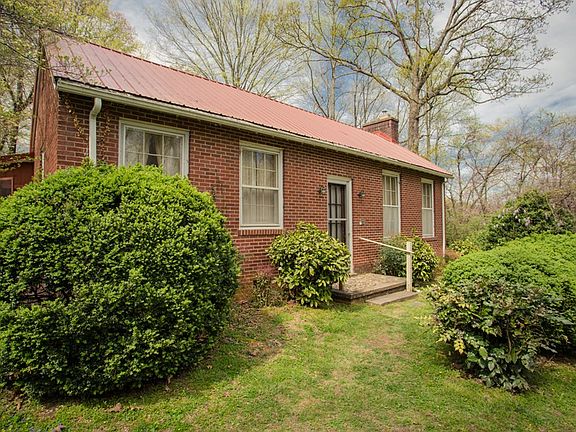 5th image of 108 Dogwood Dr