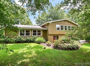 1N281 Prairie Ave, Glen Ellyn, IL 60137