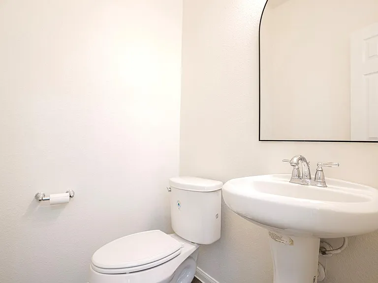 3303 Belmont River Ln — Photo 29