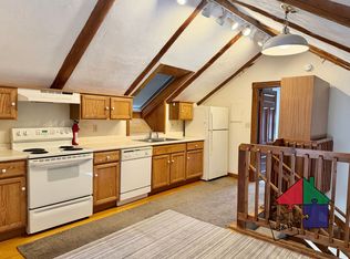 2233 Pucker St APT E, Stowe, VT 05672