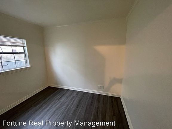 5th image of 1126 Landsdale Ln