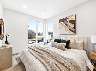 2320 S Broadway Ave #B302, Boise, ID 83706