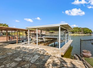 5221 River Ridge St, Granbury, TX 76048