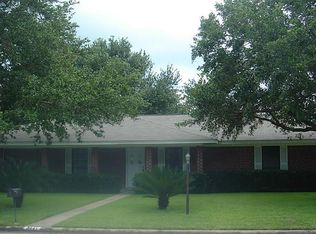 3441 Glen Haven Dr, Bay City, TX 77414