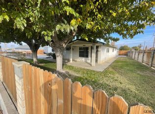 330 6th St, Taft, CA