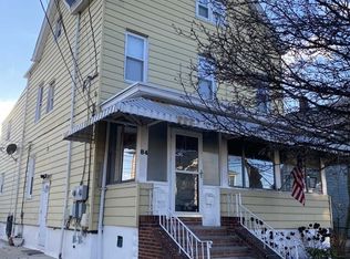 84 Spring St, Lodi, NJ 07644