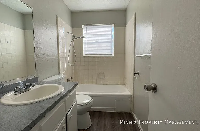 2308 W 16th St #A — Photo 16