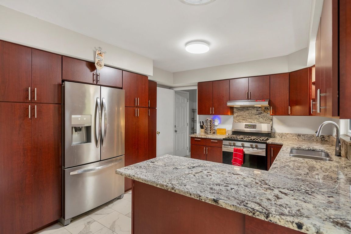 next background image