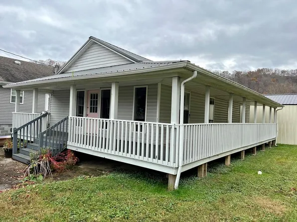 26 Bevins St, Prestonsburg, KY 41653