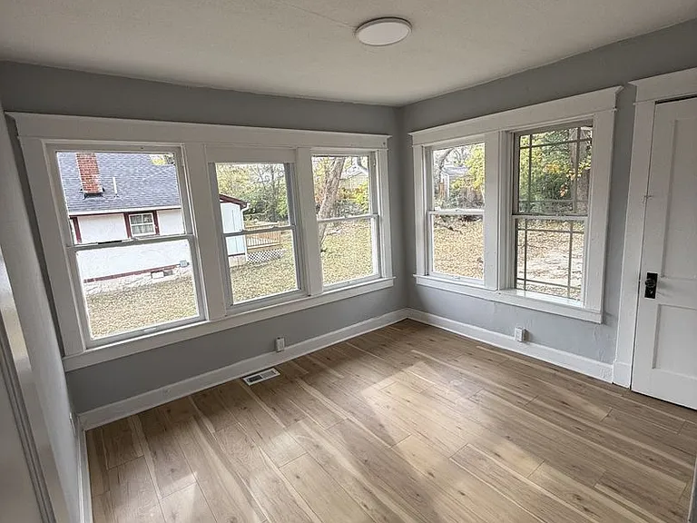3514 Bellefontaine Ave — Photo 2
